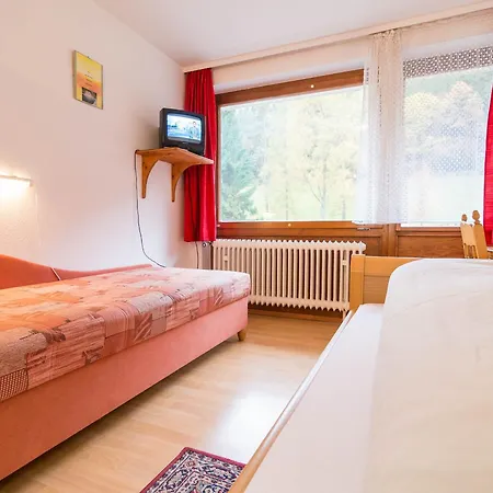 Enri Theater & Pension Bruderhaus Altensteig Room photo